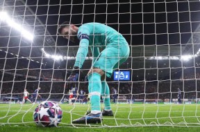 赛地聚焦：德国杯冲刺阶段热度飙升，菲尼克斯太阳强势反弹，球迷炸锅，纪律约束更严格的简单介绍