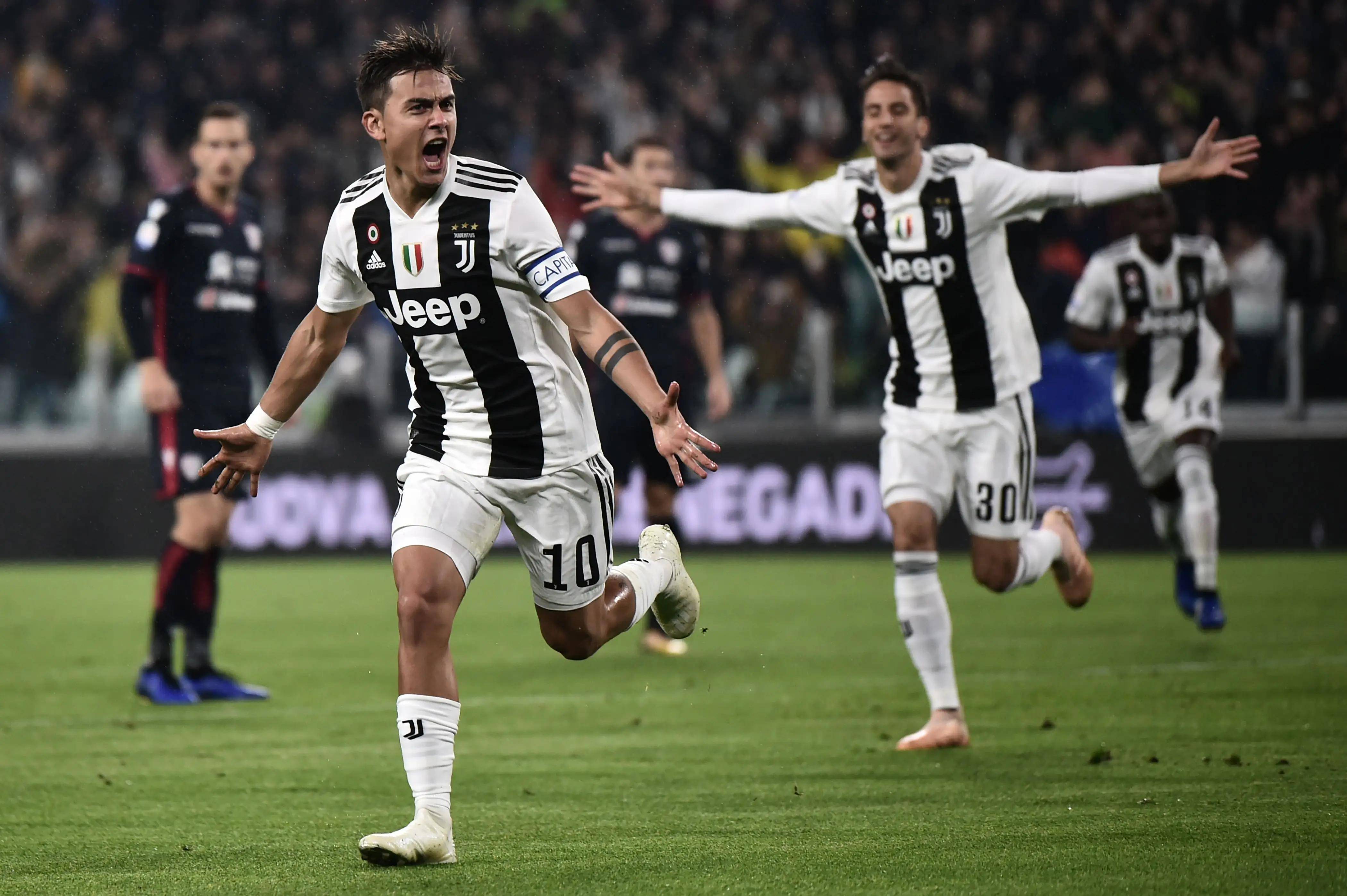 包含AC米兰今晚战术微调，志在意甲名次提升，话题不断，球队文化再被提及的词条