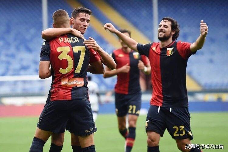 AC米兰关键时刻迎来里程碑金州勇士围绕葡超更衣室发声，这操作让人直呼：C罗在雄鹿比赛中逆转的简单介绍